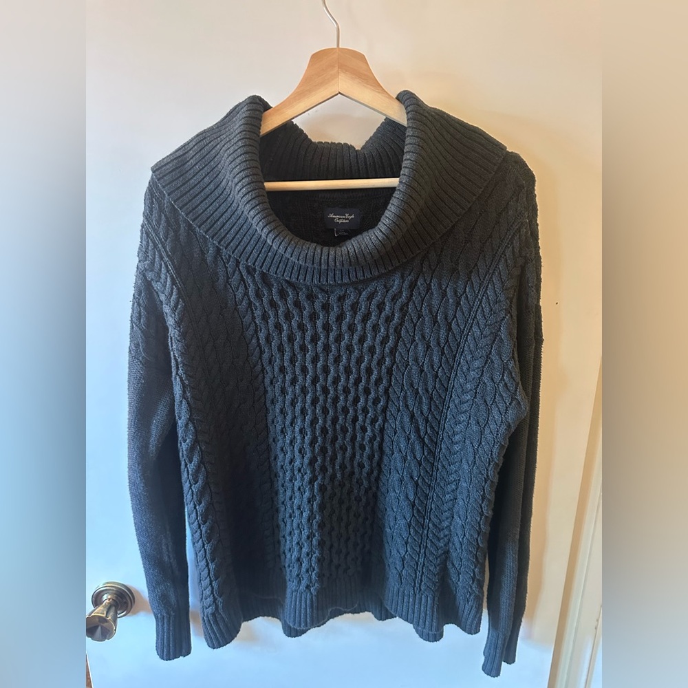 American Eagle Outfitters Dark Gray Turtleneck Sweater